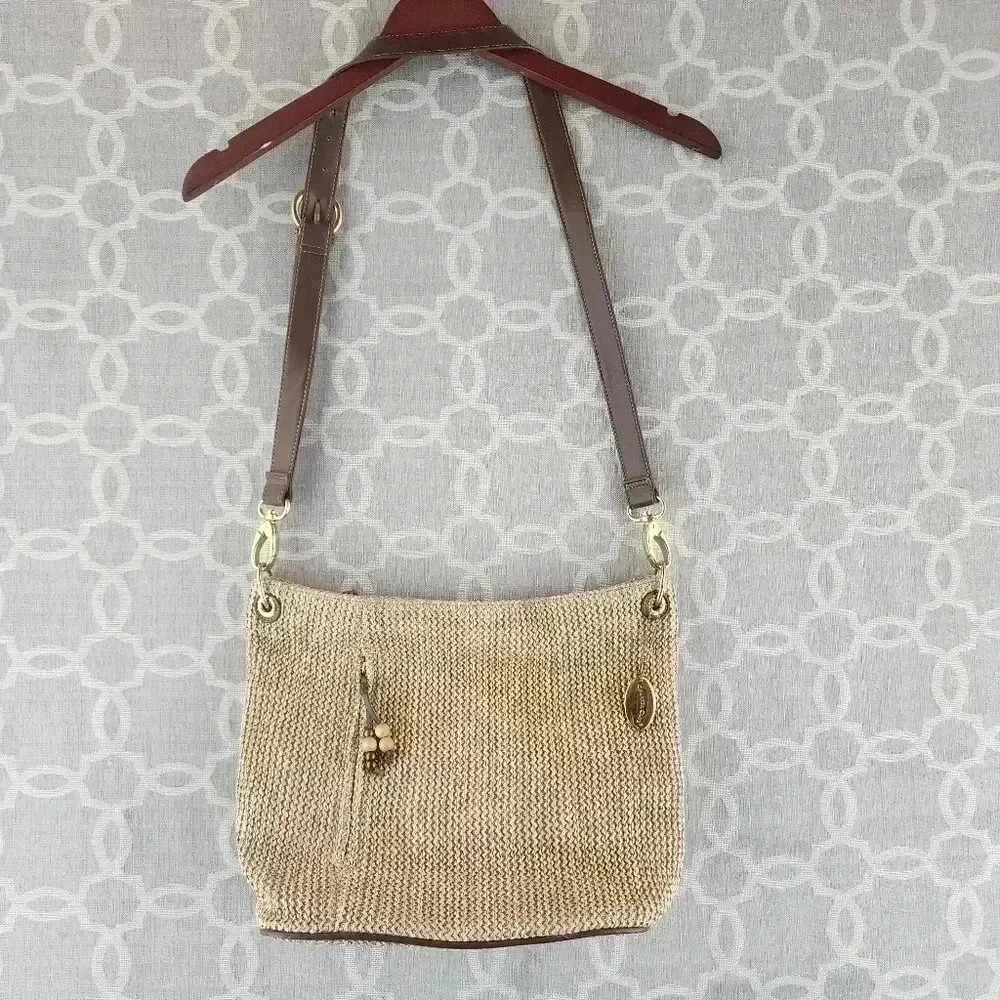 Cee klien Woven Cross body bag